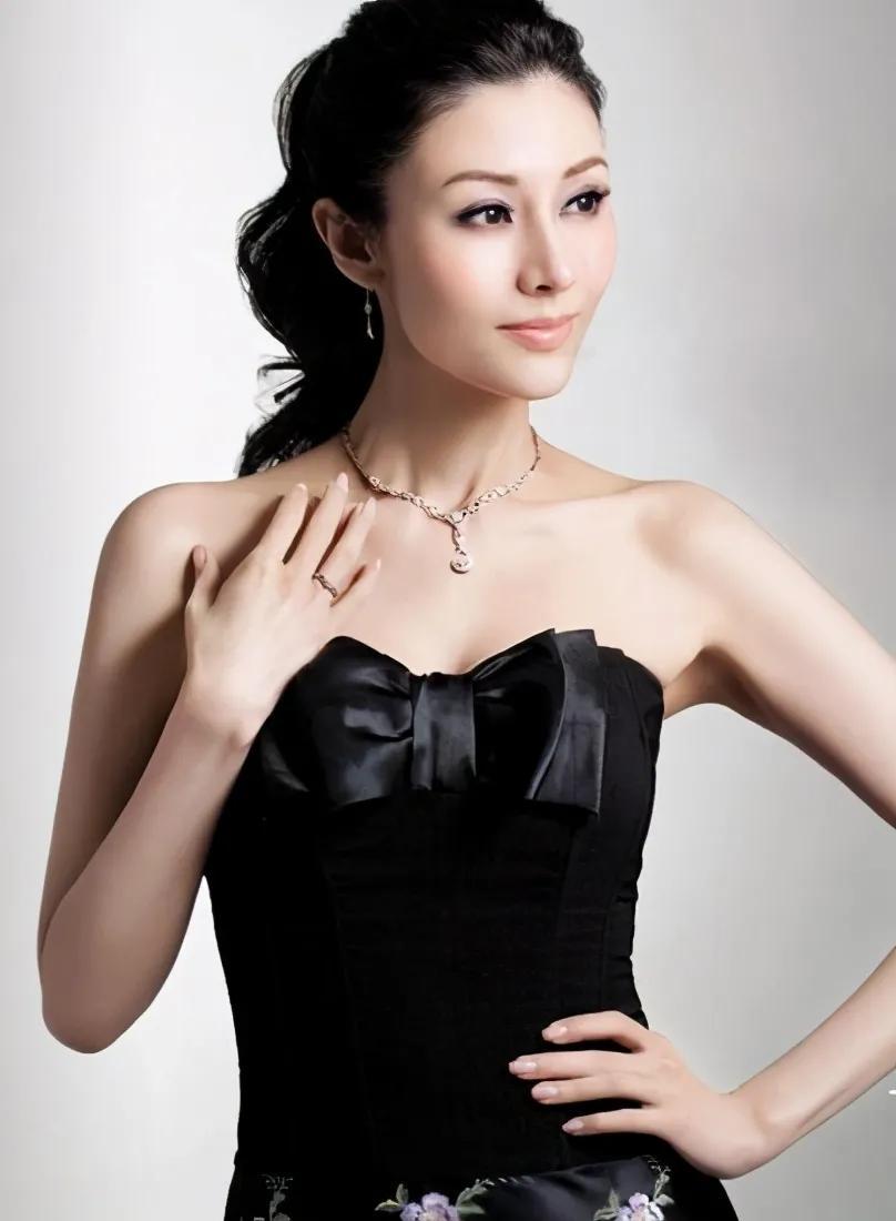 澳门之旅，历史文化的交织与现代发展的魅力体验